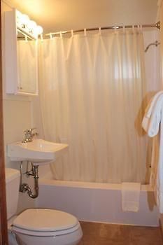 Sunny Hill Resort & Golf Course Greenville Center Екстер'єр фото